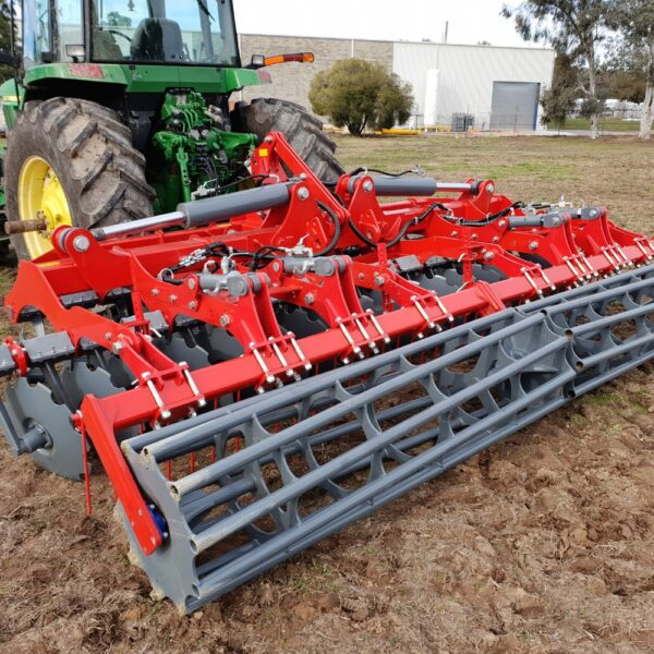 ARES-XL-4-5-Cut-Speed-Disc-Cultivator-Unia