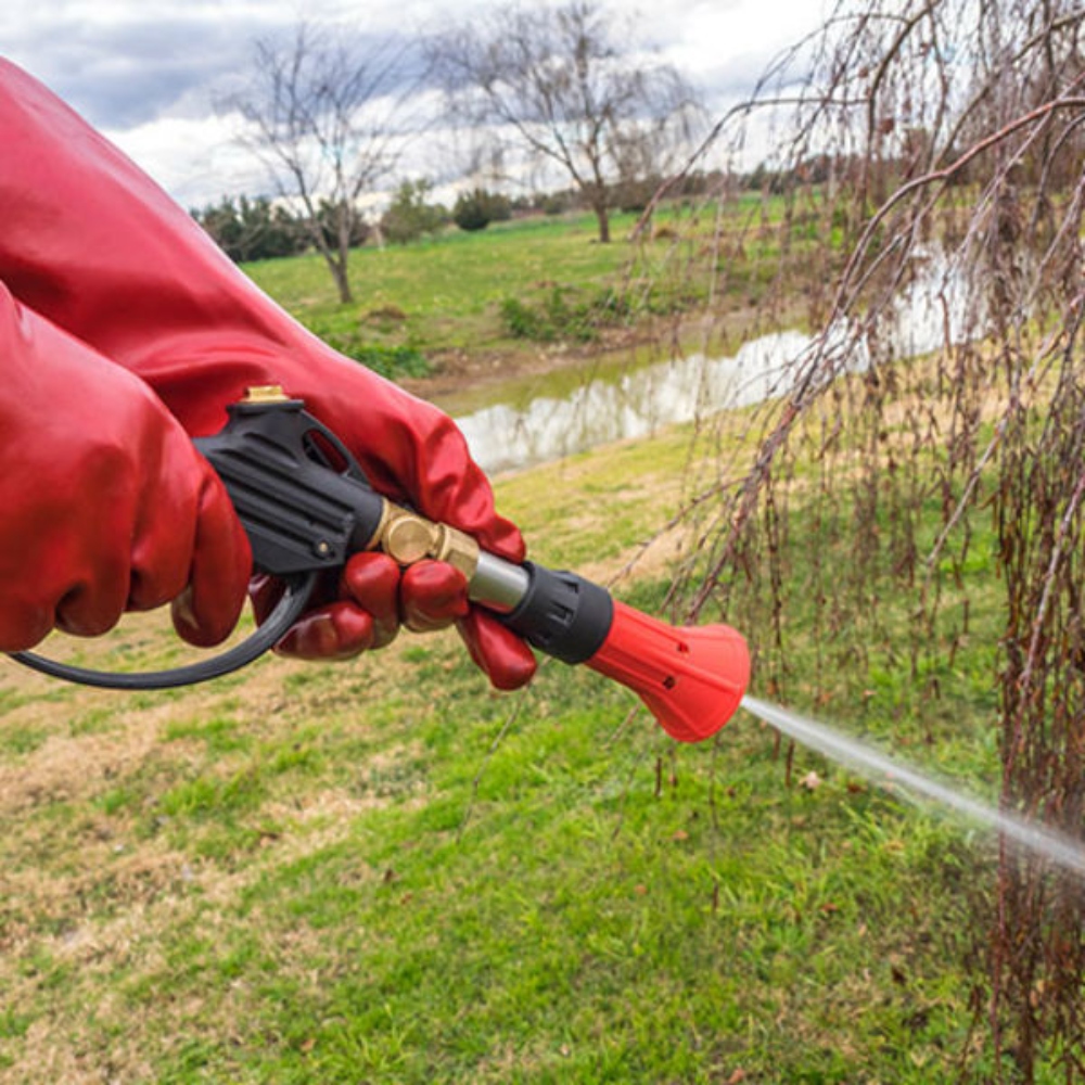 Silvan-Motorised-Lightfoot-Sprayer-300L-with-4m-Boom-and-15m-Hosereel-LT30-34-2 Silvan-Motorised-Lightfoot-Sprayer-300L-with-4m-Boom-and-15m-Hosereel-LT30-34-2