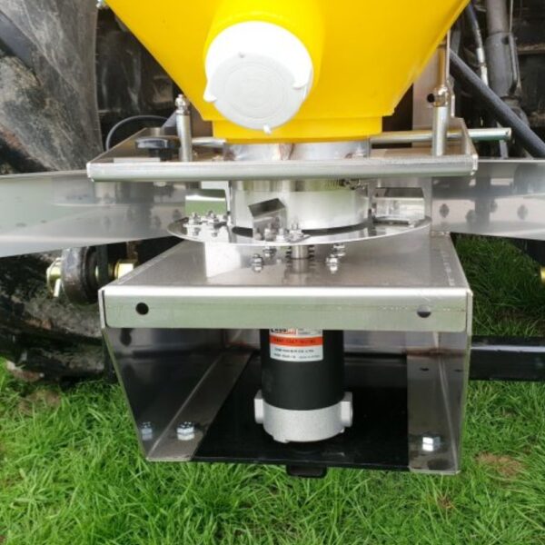 Iris-Broadcast-Spreader