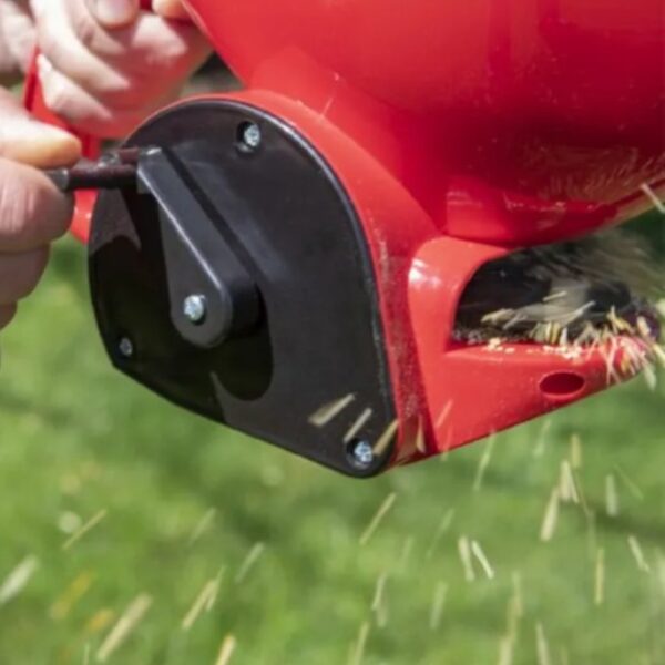 Earthway-Hand-Held-Spreader-ES3400