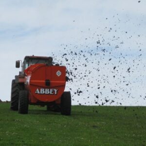 Towable Spreaders 151L-10,000L