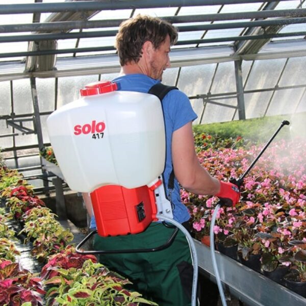 Solo-18L-Battery-Power-Backpack-Sprayer-417Li