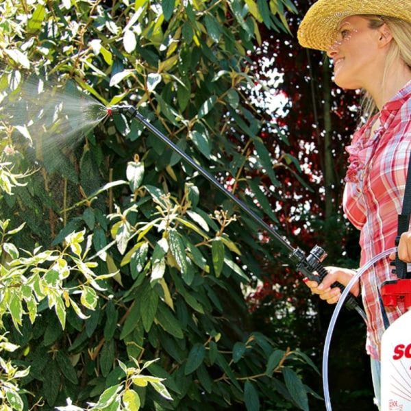 Solo-Hand-Held-Compression-Sprayer