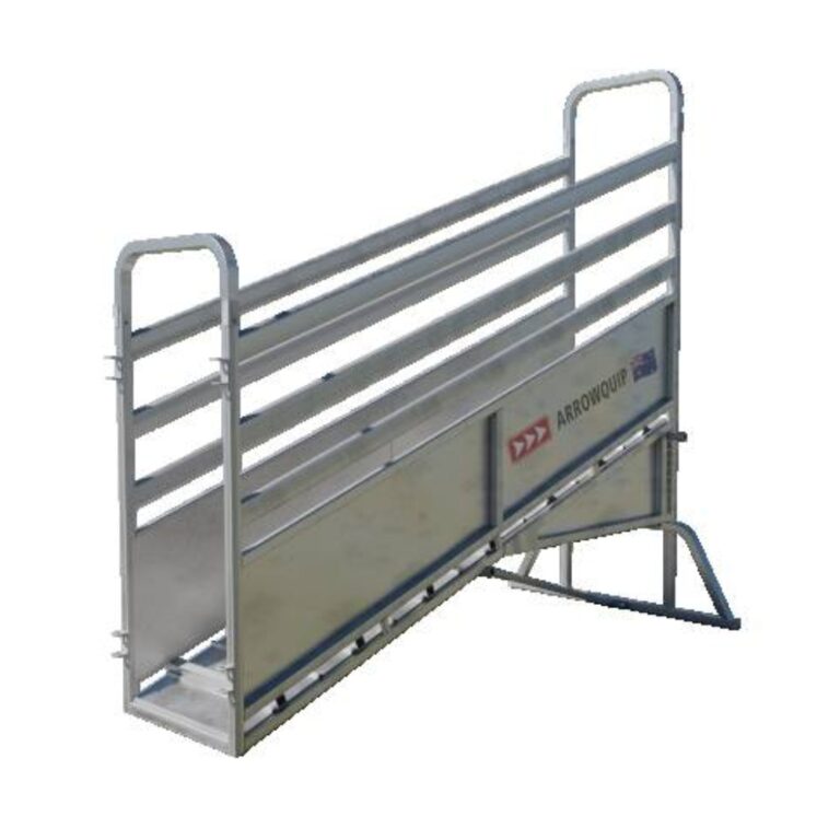 Arrowquip 3.5m Adjustable Cattle Ramp - LR35A - Farm Supplies Machinery ...