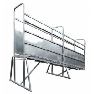 Arrowquip-4-8m-Fixed-Cattle-Ramp-LR48