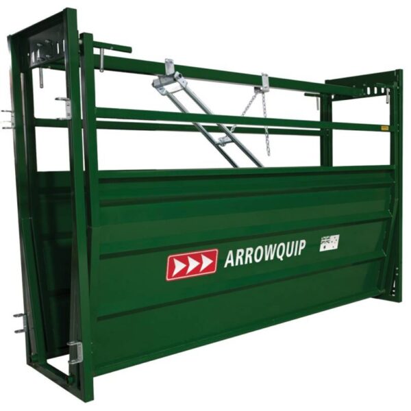 Arrowquip-V-Shaped-Cattle-Race