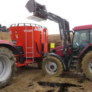 Abbey-Single-Auger-Mixer-Wagons