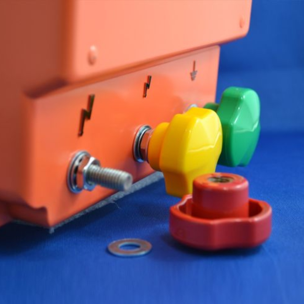 Daken-MT35-Mains-Energiser-70506D Daken-MT35-Mains-Energiser-70506D