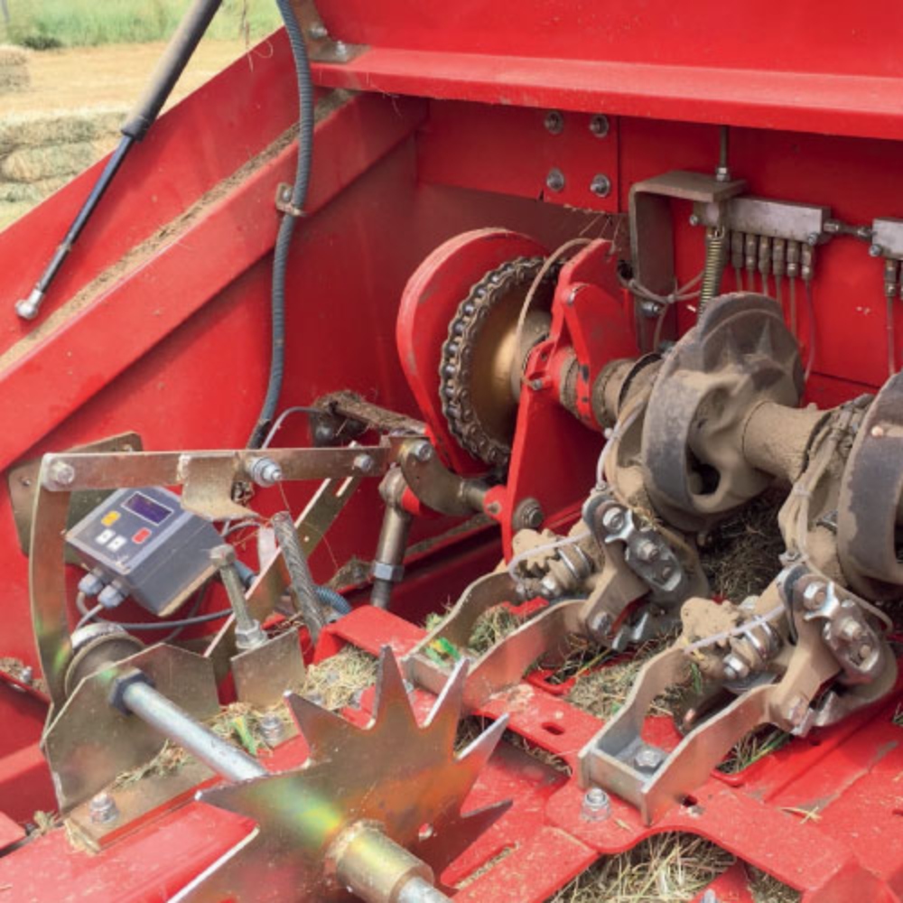 Enorossi-Small-Square-Baler