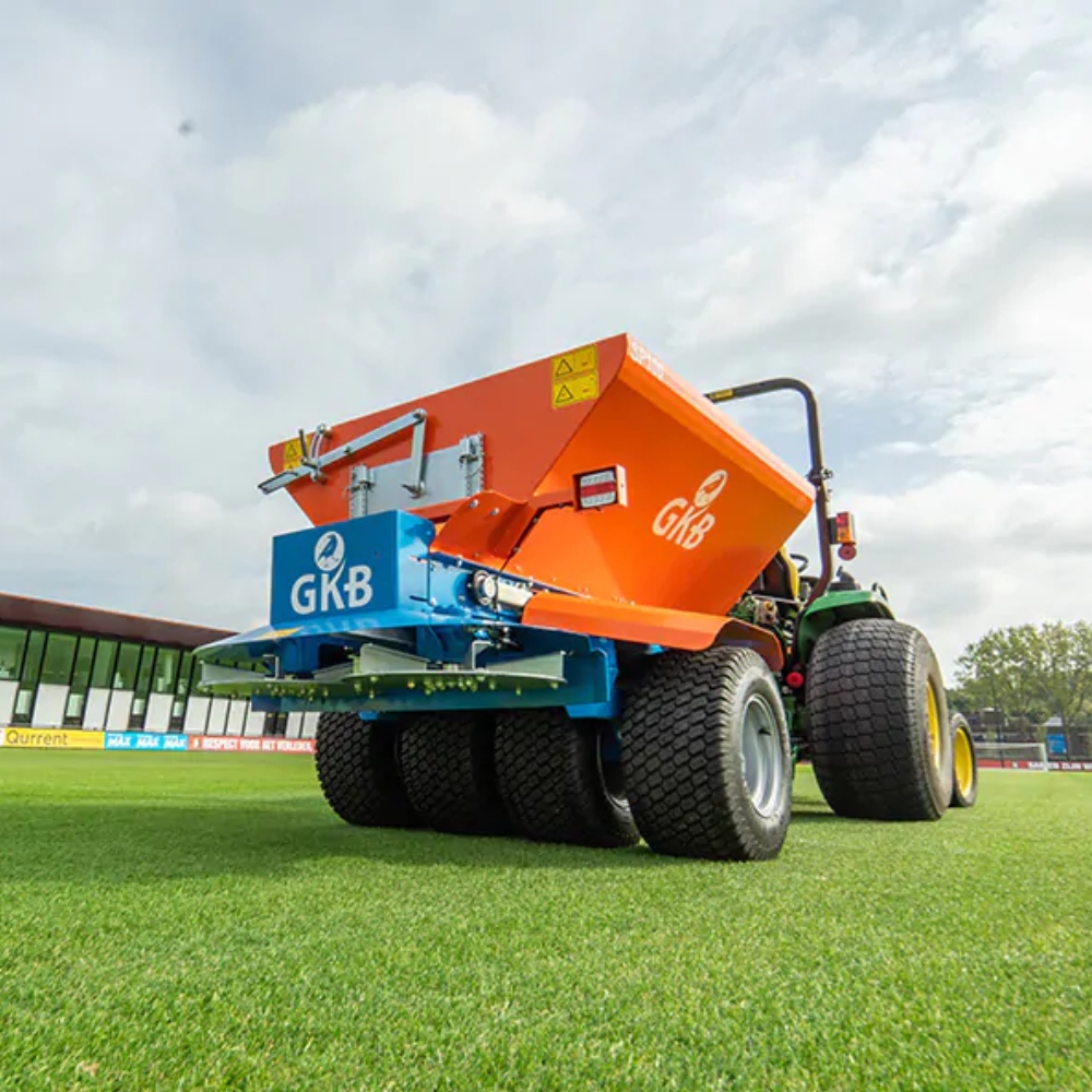 GKB-Sand-Spreader